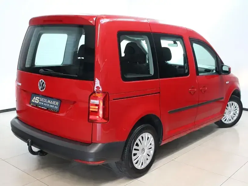 Gebraucht VW Caddy Trendline 75 PS (55 kW) 2019 Rot Van / Kleinbus