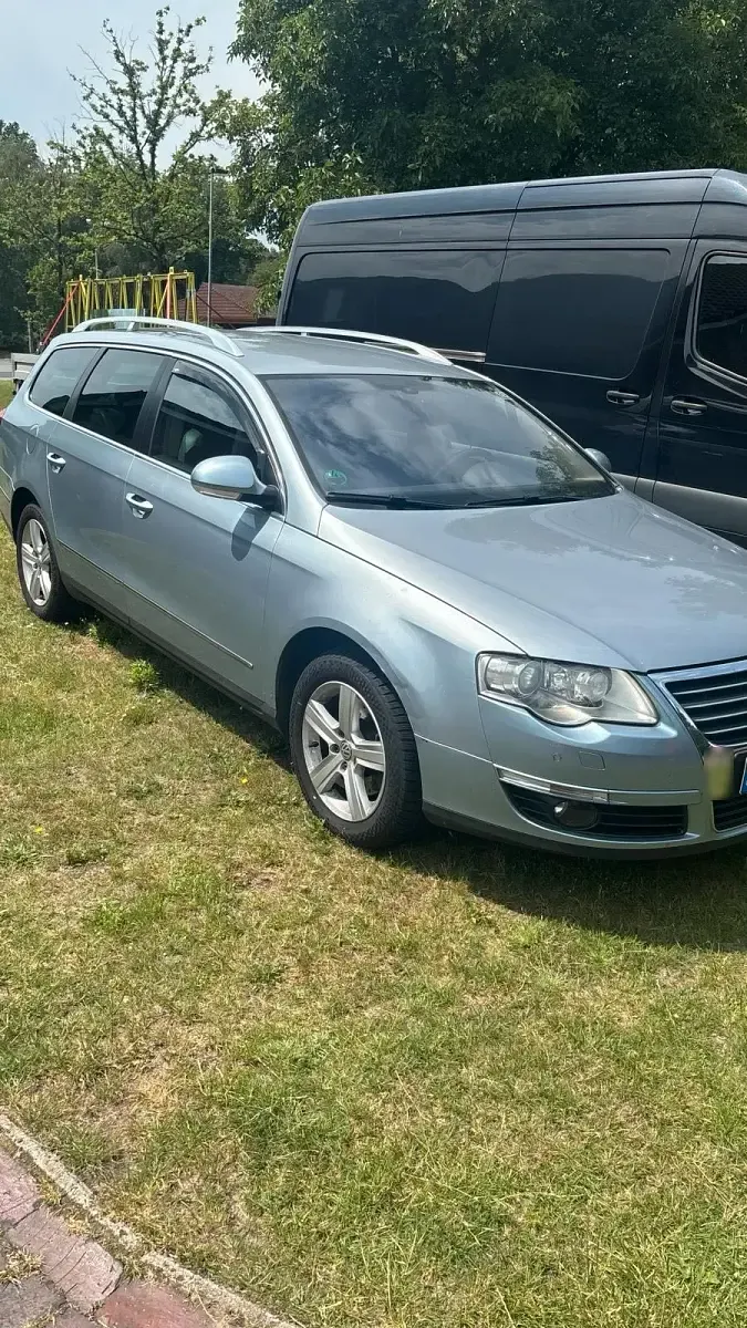Gebraucht VW Passat 140 PS (102 kW) 2006 Blau Kombi