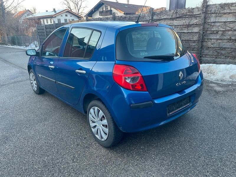 Gebraucht Renault Clio III 75 PS (55 kW) 2008 Kleinwagen