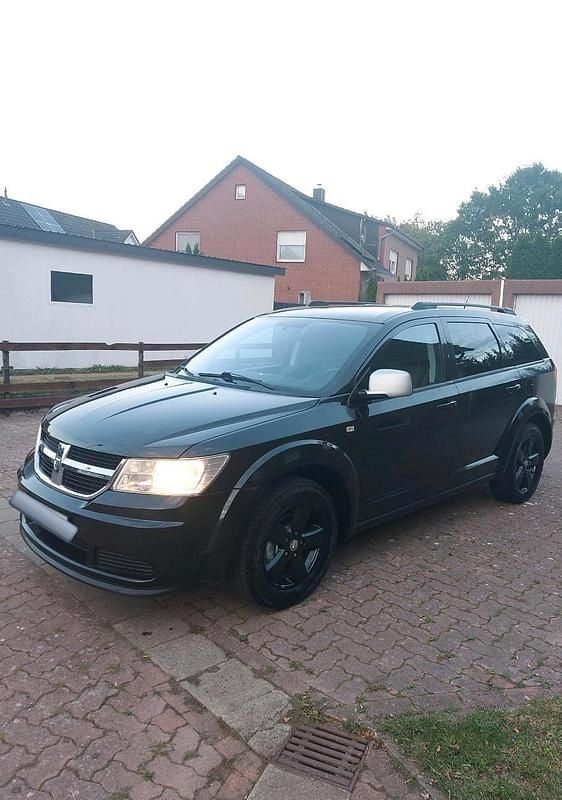 Schwarz Gebraucht 2009 Dodge Journey SUV | 3.350 € (Fairer Preis) - Bild 1/4