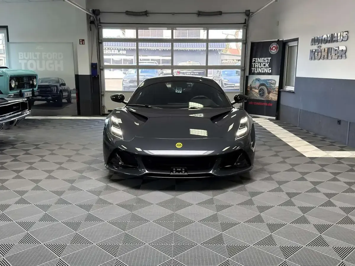 Gebraucht Lotus Emira 405 PS (297 kW) 2024 Grau Coupé