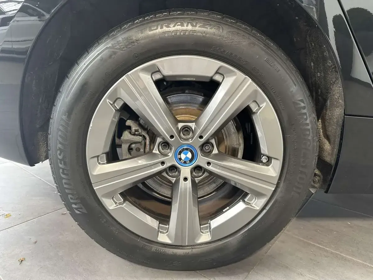 Gebraucht BMW 230 Sport Line 326 PS (239 kW) 2023 Black sapphire Van / Kleinbus