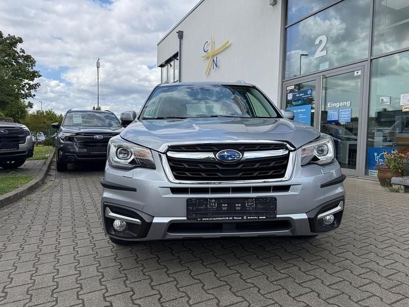 Silber Gebraucht 2017 Subaru Forester Platinum SUV | 19.300 € (Guter Preis) - Bild 1/4