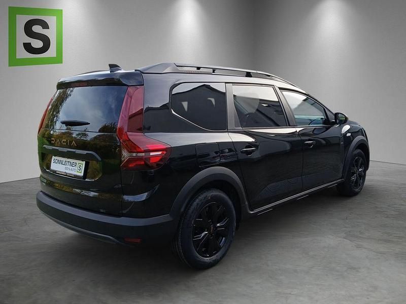 Neu Dacia Jogger Extreme 141 PS (103 kW) 2025 Schwarz Van / Kleinbus