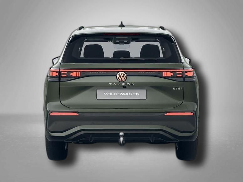 Gebraucht VW Tayron 150 PS (110 kW) 2024 Cipressinogrün metallic SUV