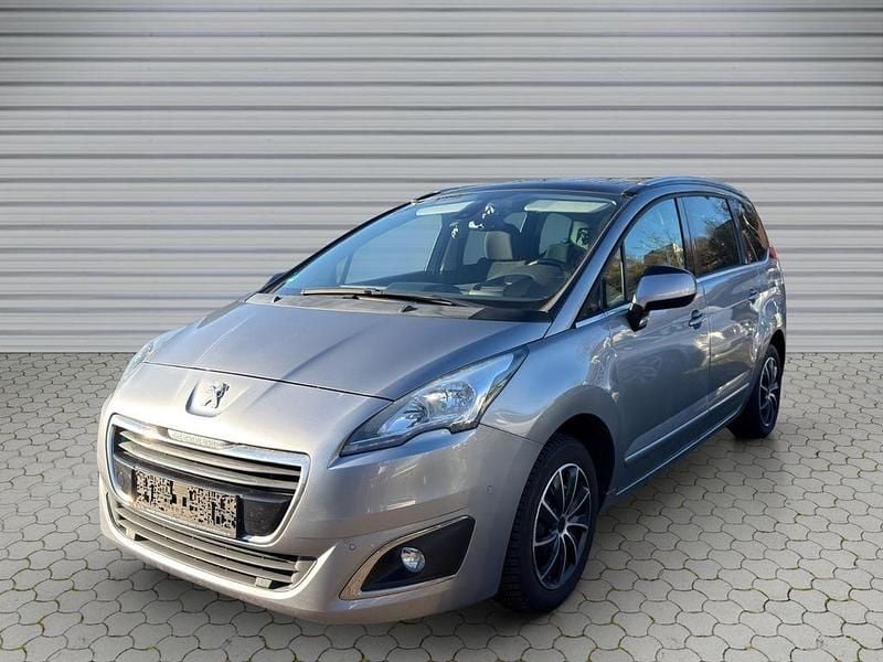 Gebraucht Peugeot 5008 Allure 150 PS (110 kW) 2016 Grau Van / Kleinbus