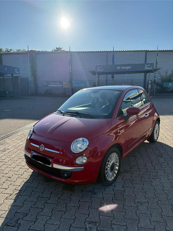 Rot Gebraucht 2011 Fiat 500 Kleinwagen | 5.200 € (Fairer Preis) - Bild 1/4