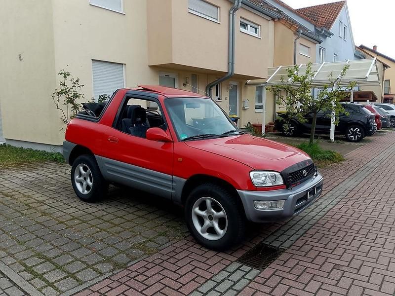 Gebraucht Toyota RAV4 128 PS (94 kW) 1998 Rot Cabrio