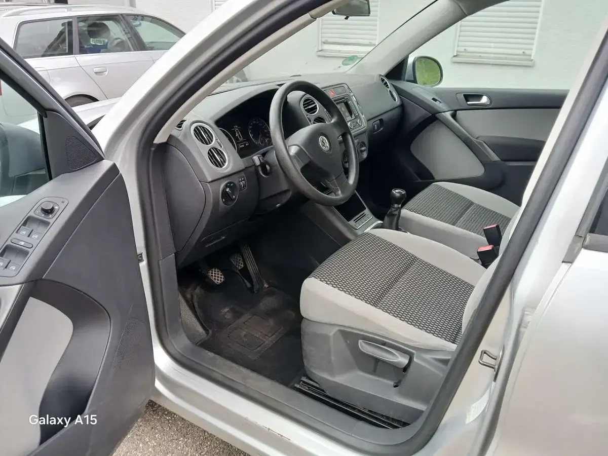 Gebraucht VW Tiguan Sport 150 PS (110 kW) 2009 Silber SUV