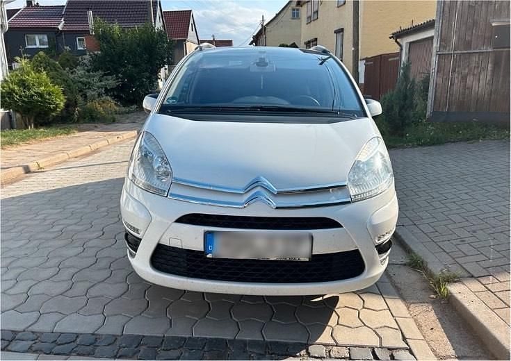 Weiß Gebraucht 2012 Citroën C4 Picasso Van / Kleinbus | 4.500 € - Bild 1/4