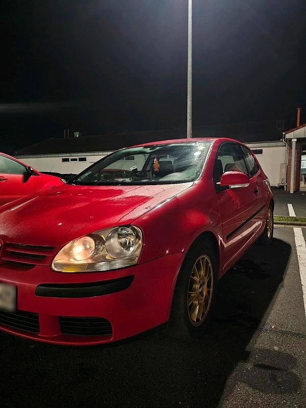 Gebraucht VW Golf 2004 Rot Coupé