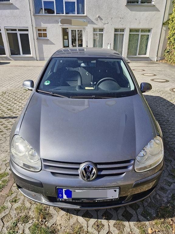 Gebraucht VW Golf IV Trendline 102 PS (75 kW) 2005 Grau Limousine