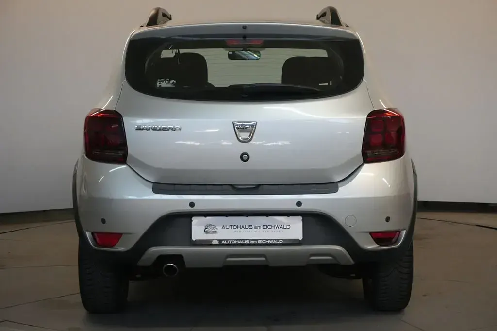 Gebraucht Dacia Sandero Prestige 90 PS (66 kW) 2017 Silber Limousine