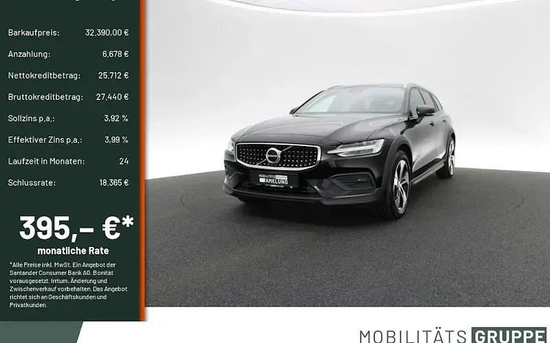 Gebraucht Volvo V60 CC Plus 197 PS (144 kW) 2023 Schwarz Kombi