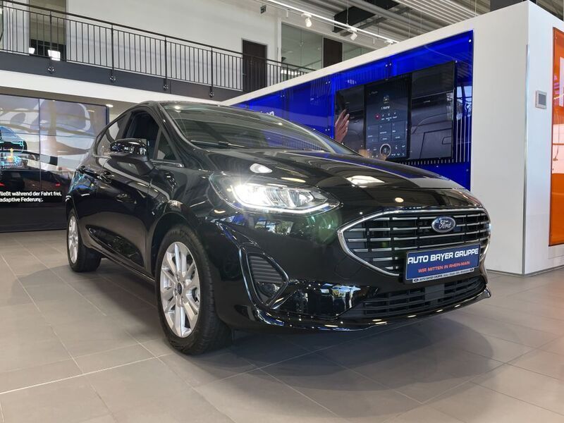Schwarz Gebraucht 2023 Ford Fiesta Titanium Kleinwagen | 23.990 € (Teuer) - Bild 1/4