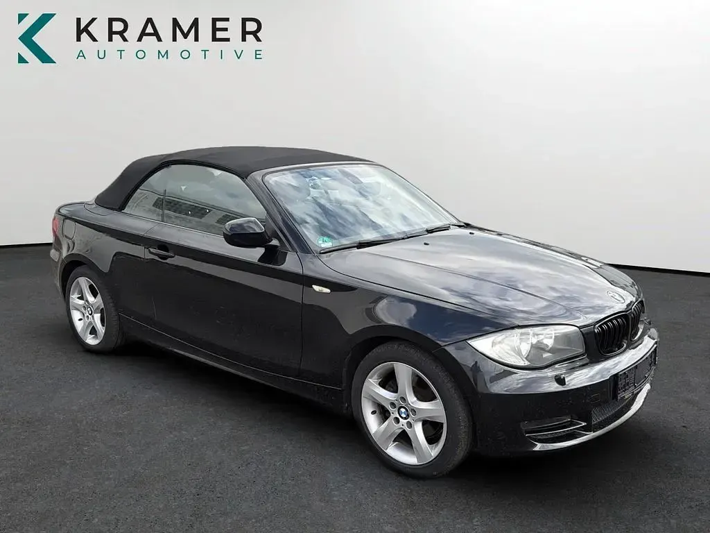 Gebraucht BMW 118 Advantage 143 PS (105 kW) 2010 Schwarz Kleinwagen