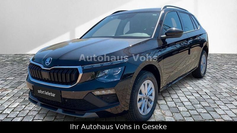 Schwarz Neu 2025 Skoda Kamiq Selection SUV | 27.970 € (Fairer Preis) - Bild 1/4