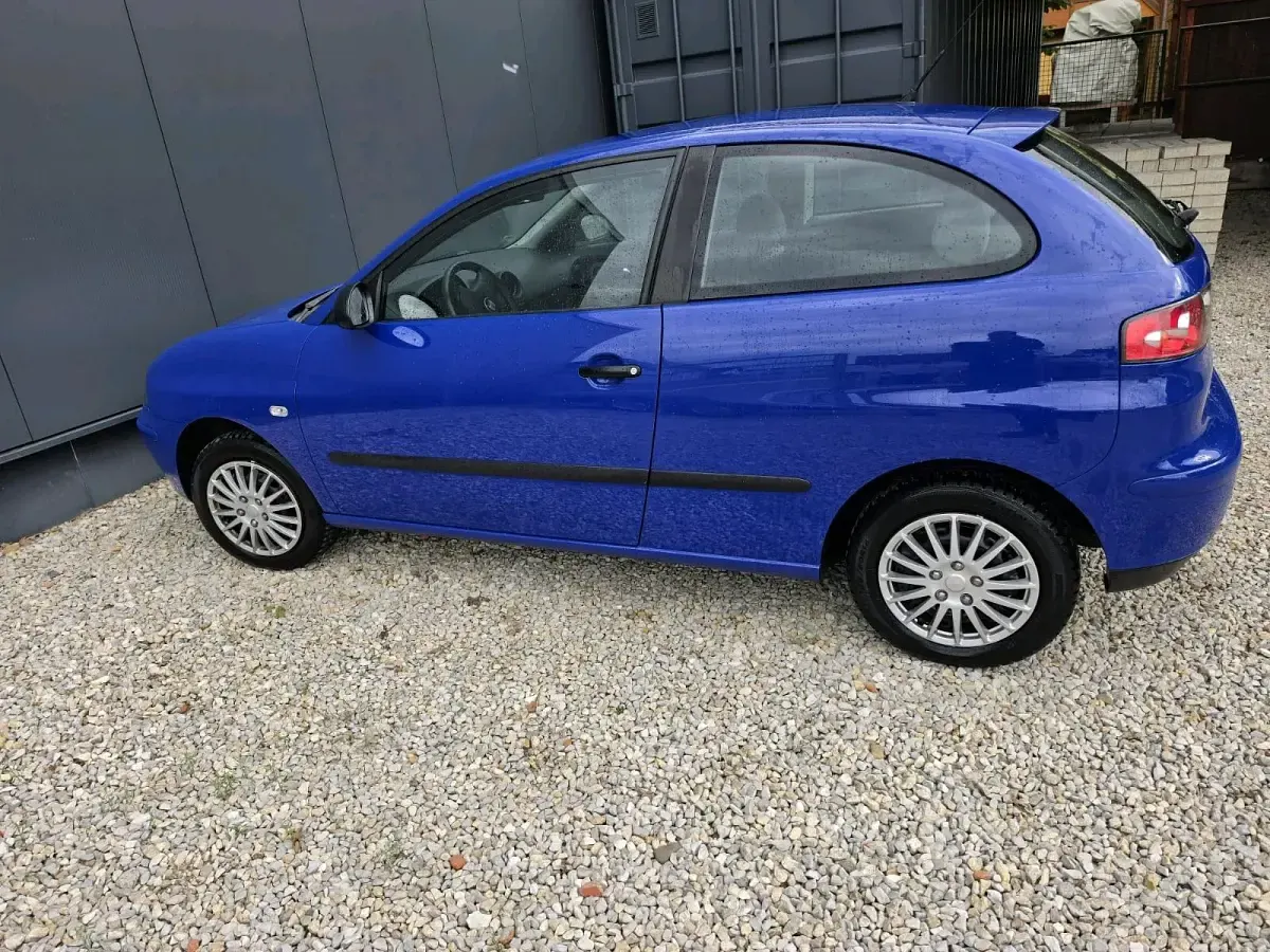 Gebraucht Seat Ibiza 75 PS (55 kW) 2004 Blau Kleinwagen