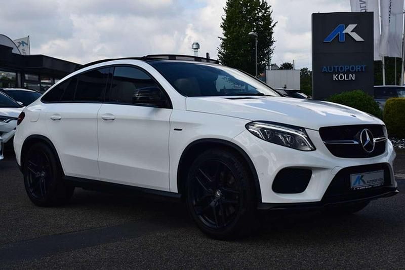Weiss Gebraucht 2016 Mercedes GLE43 AMG AMG line Coupé | 32.890 € (Fairer Preis) - Bild 1/4
