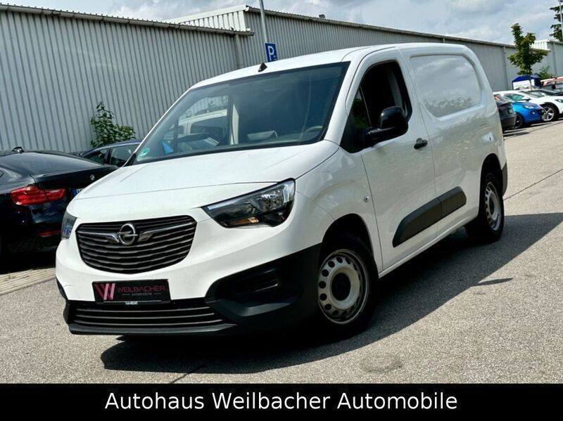 Weiß Gebraucht 2022 Opel Combo Edition Van / Kleinbus | 13.800 € (Fairer Preis) - Bild 1/4