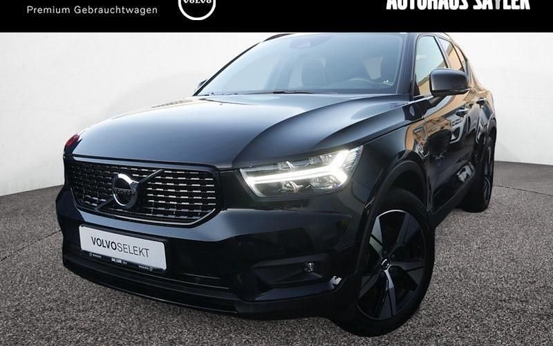 Schwarz Gebraucht 2021 Volvo XC40 R-Design SUV | 31.990 € (Fairer Preis) - Bild 1/4