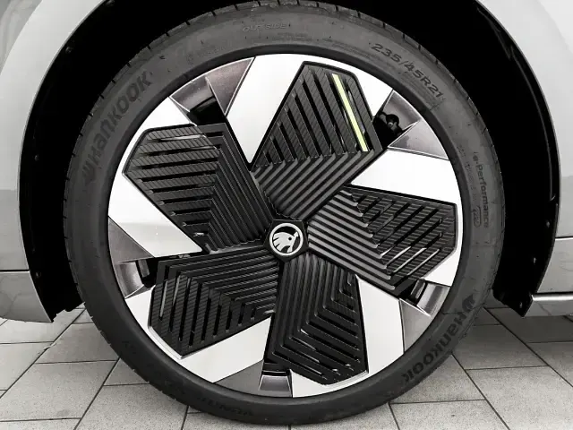 Neu Skoda Enyaq iV Lounge 250 kW (340 PS) 2026 Grau SUV