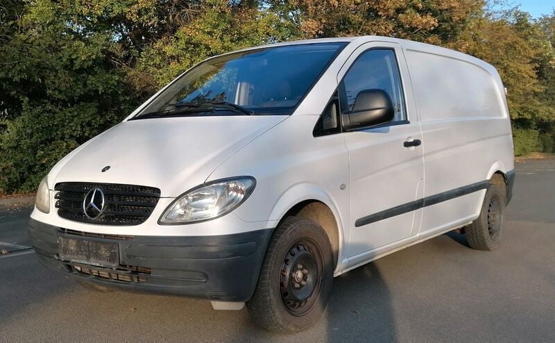 Gebraucht Mercedes Vito 109 PS (80 kW) 2006 Weiß Van