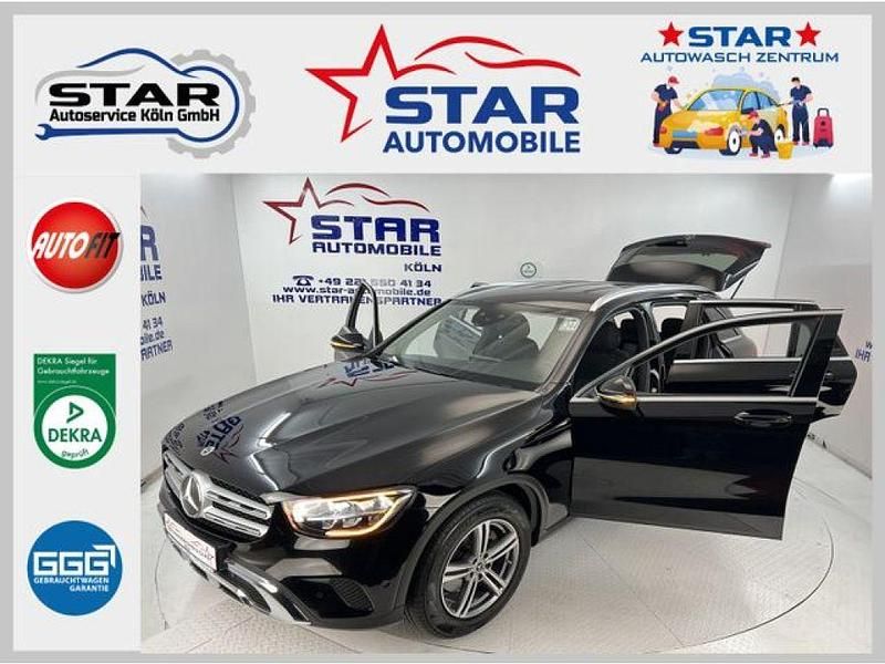 Schwarz/baltic black Gebraucht 2021 Mercedes 200 SUV | 27.890 € (Fairer Preis) - Bild 1/4
