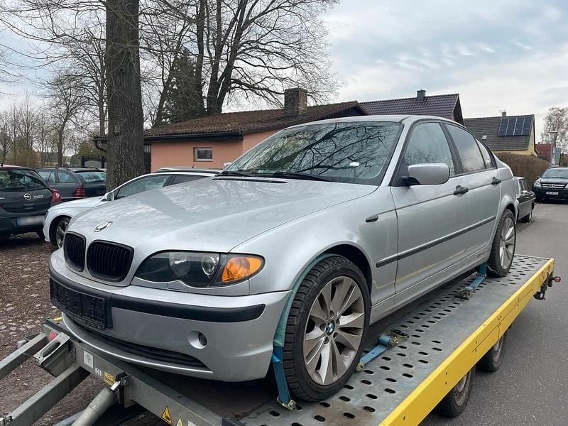 Usado BMW 316 115 HP (84 kW) 2003 Prateado Sedan