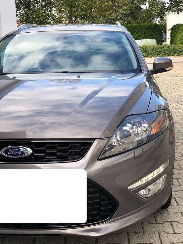 Gebraucht Ford Mondeo Titanium S 203 PS (149 kW) 2012 Braun Kombi