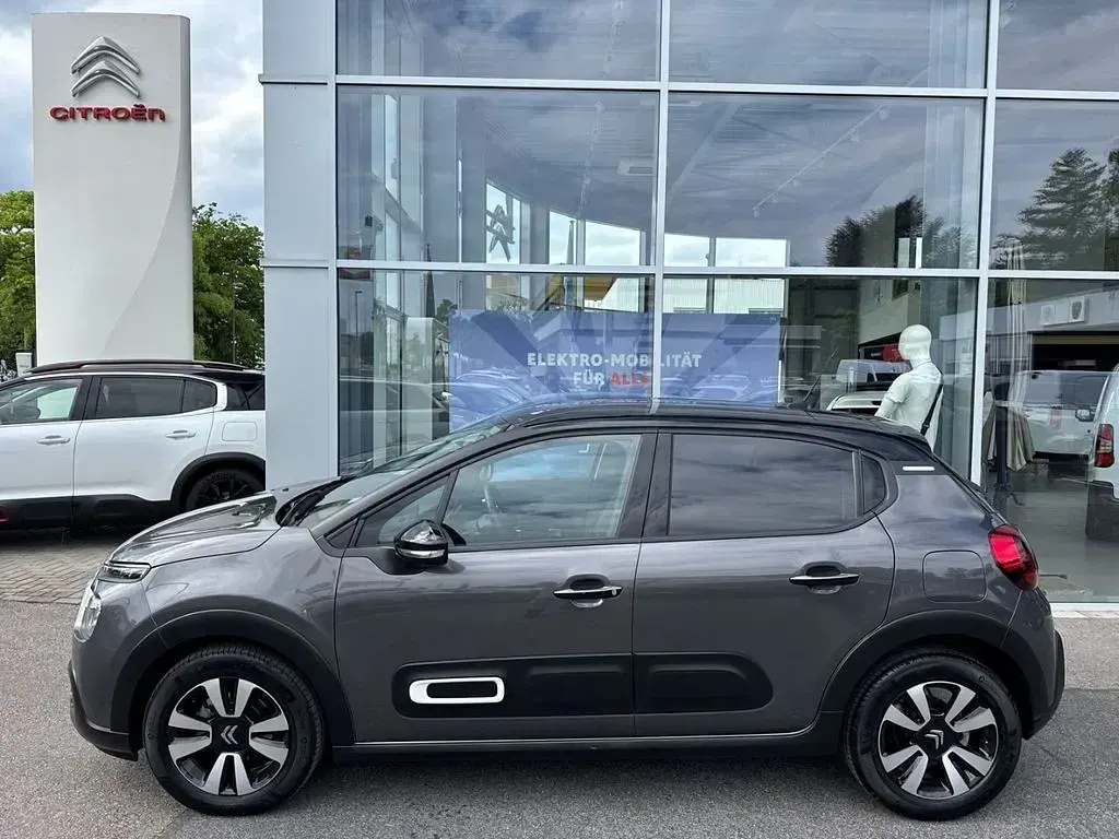Gebraucht Citroën C3 110 PS (80 kW) 2024 Platinum grau (metallic) Kleinwagen