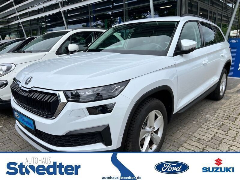 Moonweiss metallic Gebraucht 2022 Skoda Kodiaq Tour SUV | 36.890 € (Fairer Preis) - Bild 1/4