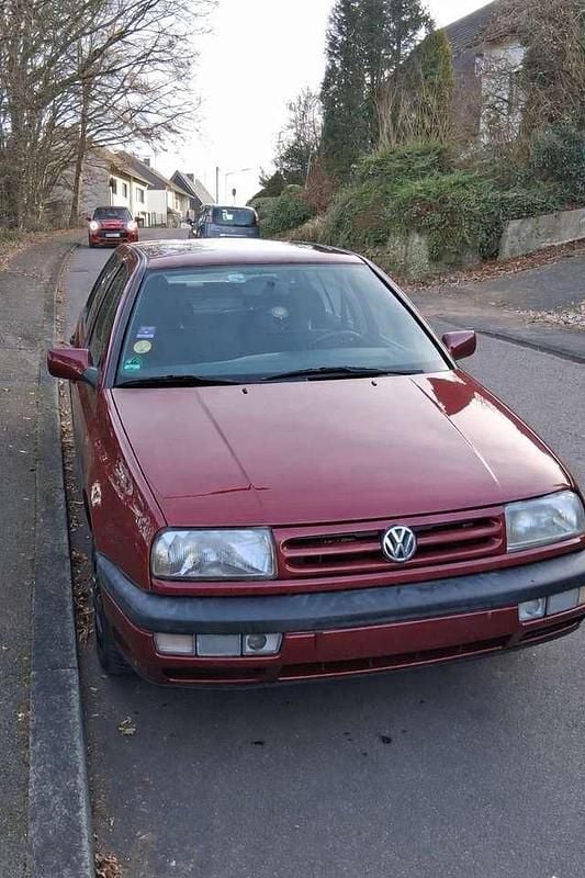 Second-hand VW Vento 116 CP (85 kW) 1995 Berlinǎ