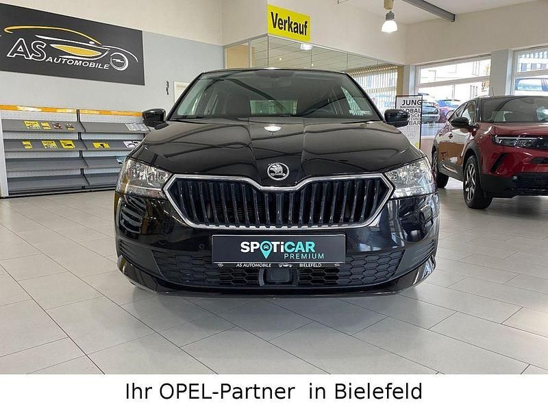 Gebraucht Skoda Fabia Ambition 95 PS (69 kW) 2021 Schwarz Limousine