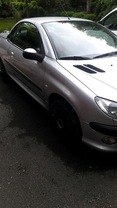 Silber Gebraucht 2001 Peugeot 206 CC Cabrio | 480 € (Superpreis) - Bild 1/4