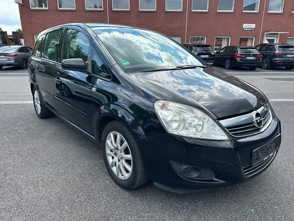 Gebraucht Opel Zafira Edition+ 116 PS (85 kW) 2008 Schwarz Van / Kleinbus