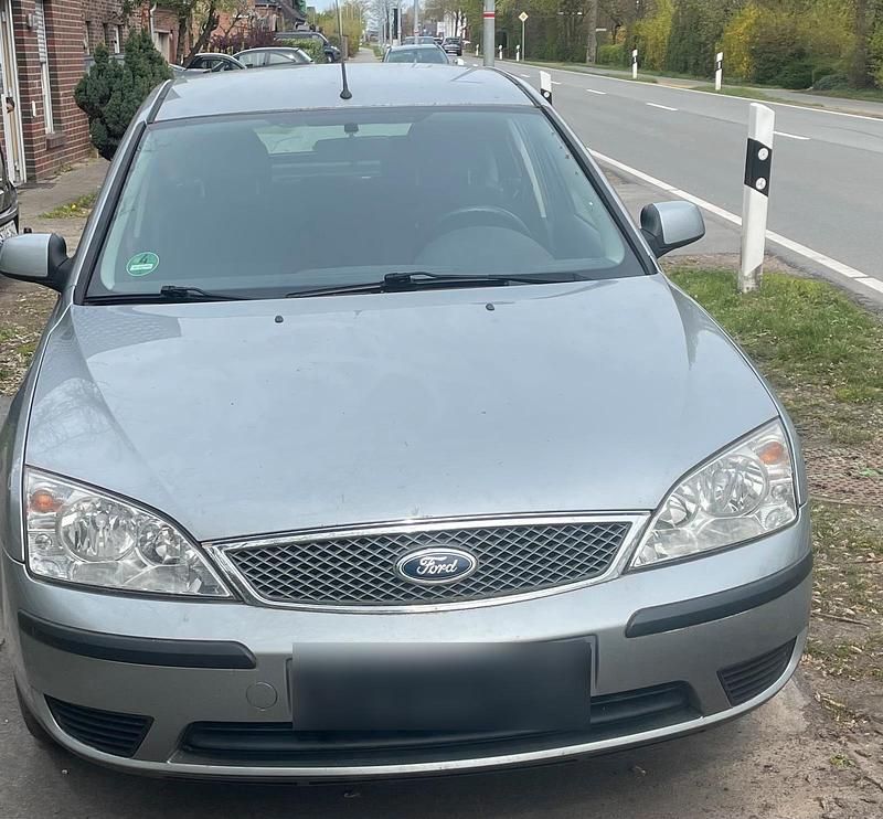 Gebraucht Ford Mondeo 116 PS (85 kW) 2004 Grau Limousine