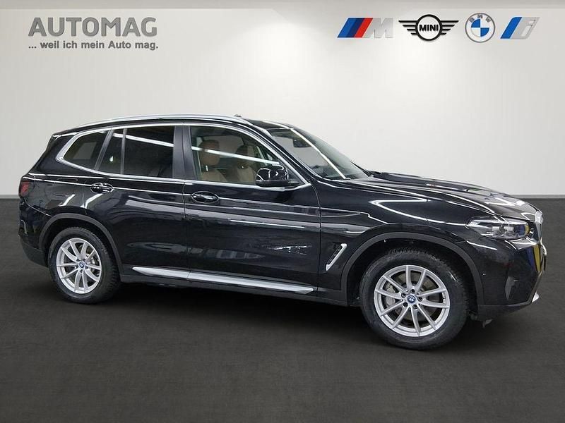 Gebraucht BMW X3 Sport Line 292 PS (214 kW) 2023 Schwarz SUV