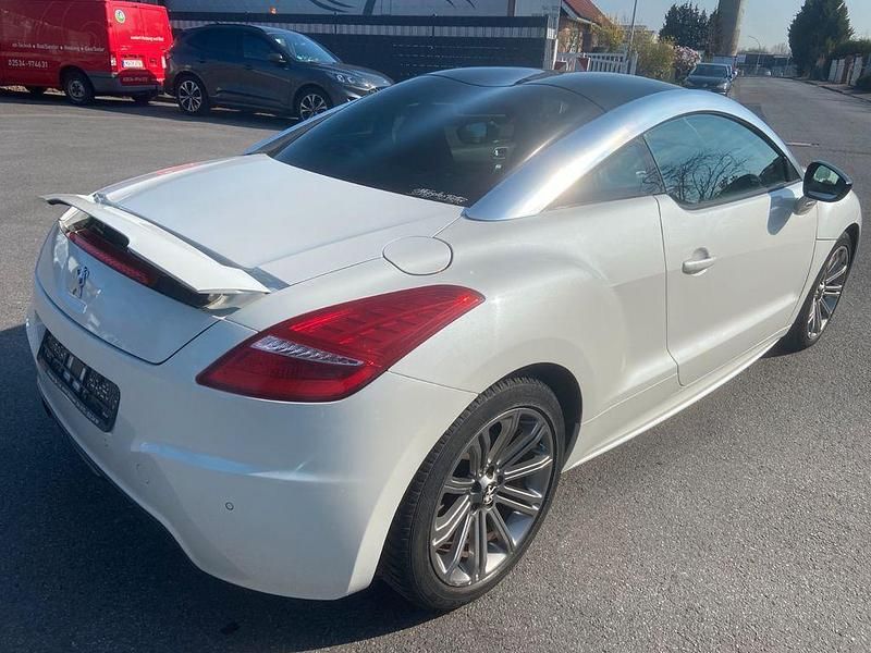 Gebraucht Peugeot RCZ Basis 200 PS (147 kW) 2011 Weiß Coupé