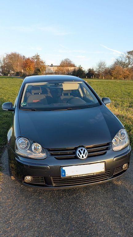 Blau Gebraucht 2006 VW Golf V Goal Limousine | 4.999 € (Fairer Preis) - Bild 1/4
