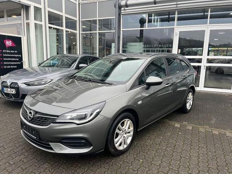 Gebraucht Opel Astra Edition 131 PS (96 kW) 2020 Grau Kombi