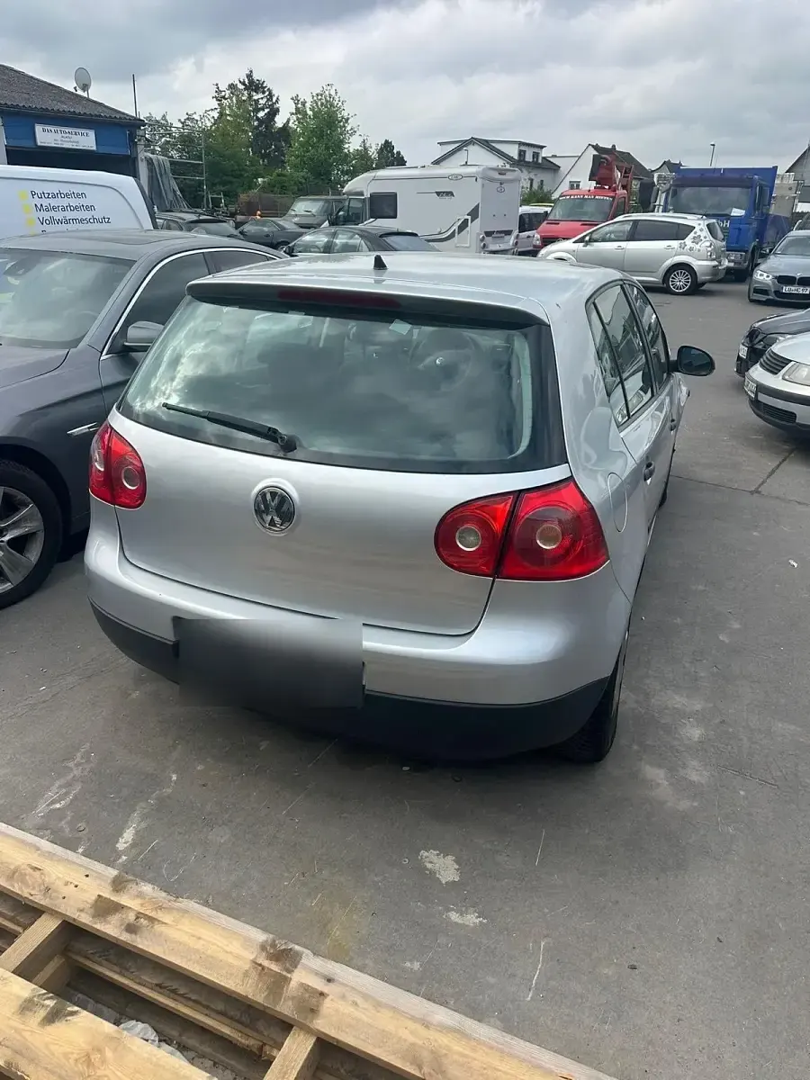 Gebraucht VW Golf V 80 PS (58 kW) 2006 Grau Kleinwagen