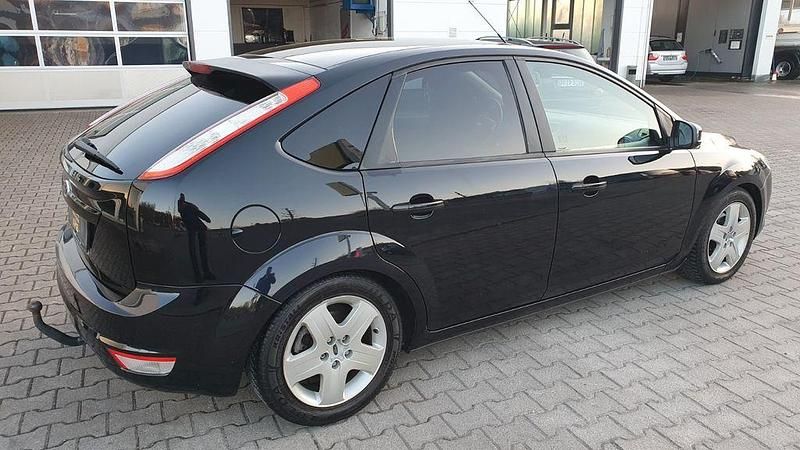 Gebraucht Ford Focus Style 101 PS (74 kW) 2008 Schwarz Limousine