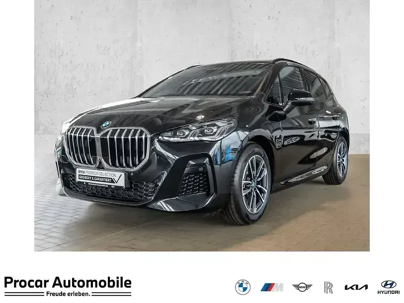 Gebraucht BMW 223 Active Tourer M Sport 218 PS (160 kW) 2025 Van / Kleinbus