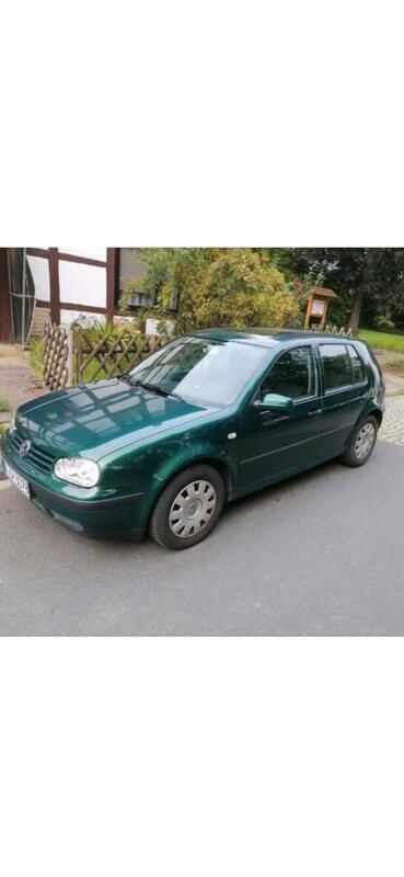 Grün Gebraucht 2000 VW Golf IV Limousine | 1.900 € (Fairer Preis) - Bild 1/4