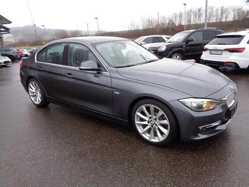 Gebraucht BMW 328 245 PS (180 kW) 2014 Grau Limousine