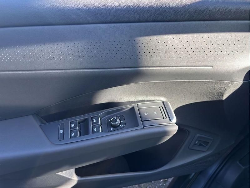 Neu VW T-Roc 150 PS (110 kW) 2025 Schwarz SUV