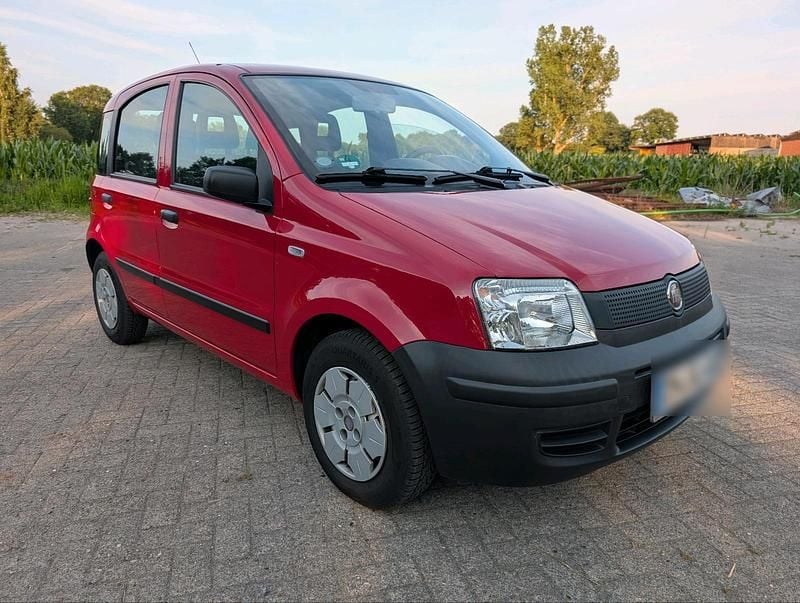 Rot Gebraucht 2006 Fiat Panda Kleinwagen | 2.300 € (Fairer Preis) - Bild 1/4