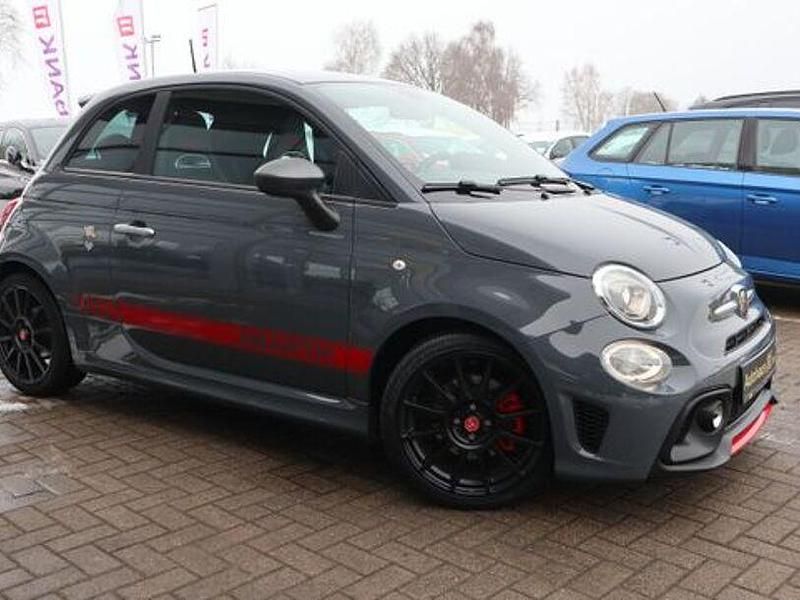 Usata Abarth 695 165 CV (121 kW) 2017 Grigio Utilitaria