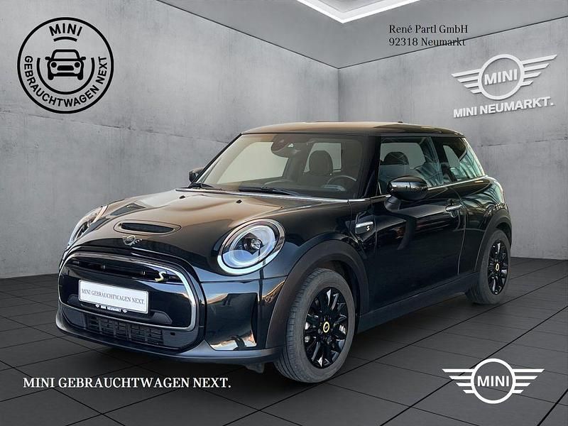 Gebraucht Mini Cooper SE 135 kW (184 PS) 2023 Midnight black Kleinwagen